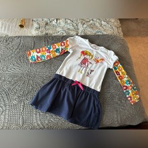 Girls long sleeved shirt size 4-5